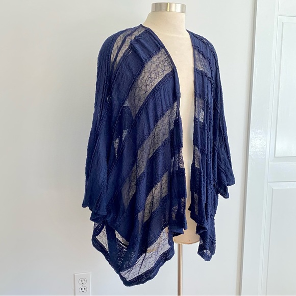 Chaser Revolve Navy Blue Lace Cover Up Shawl - Picture 2 of 8